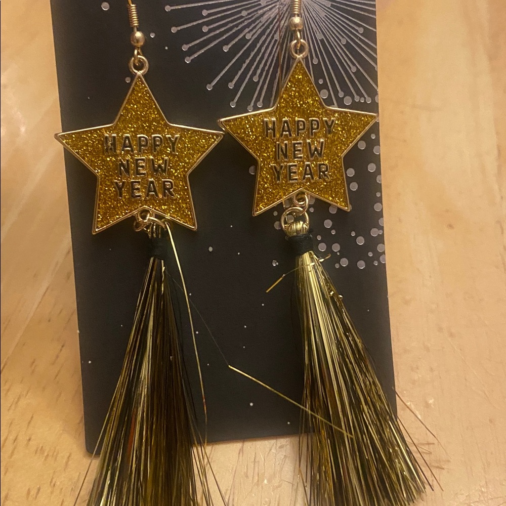 Gold Star Happy New Year hanging Earrings with tassels NWT